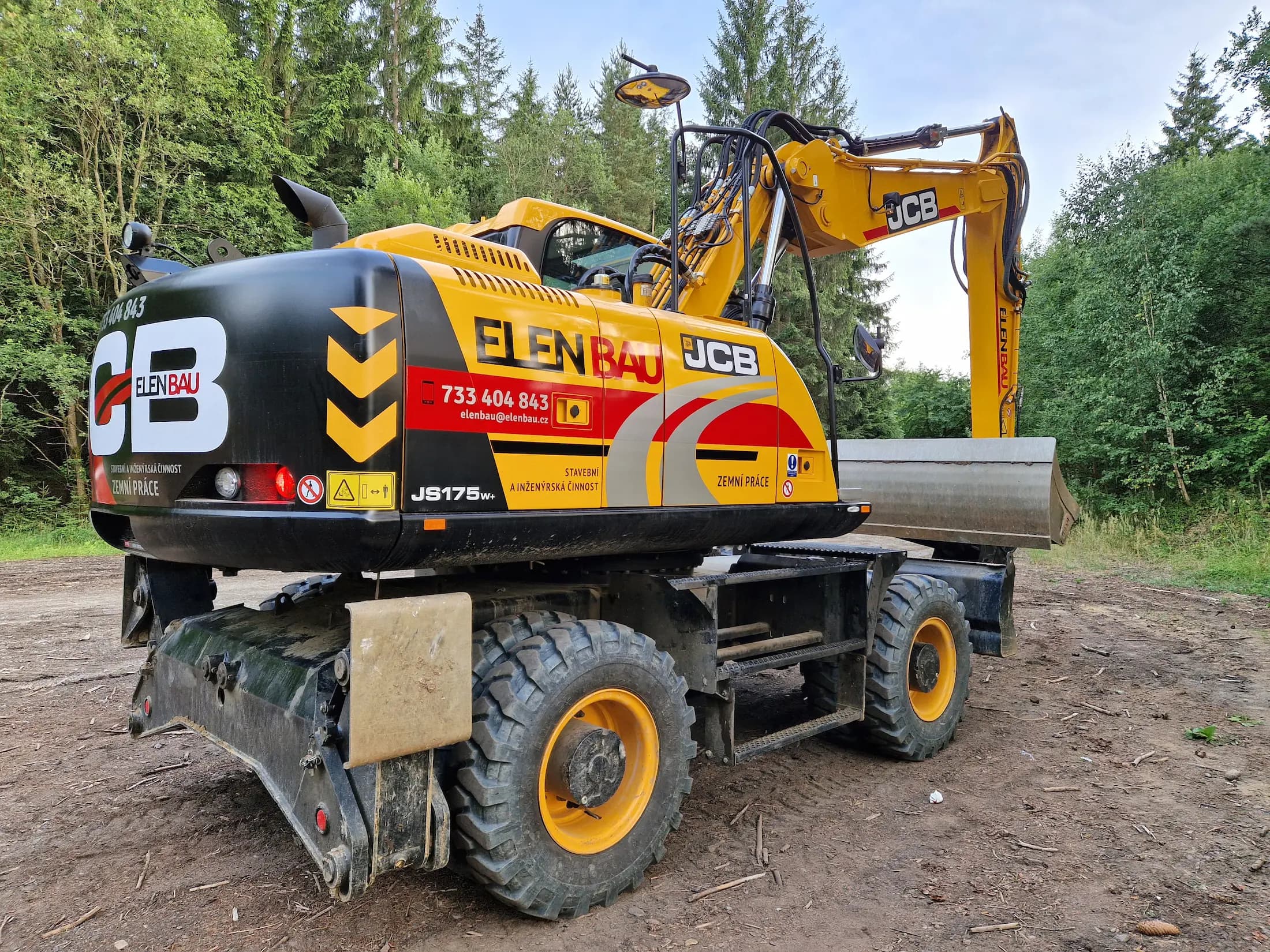 Polepy vozidel a wrapping - realizace 23