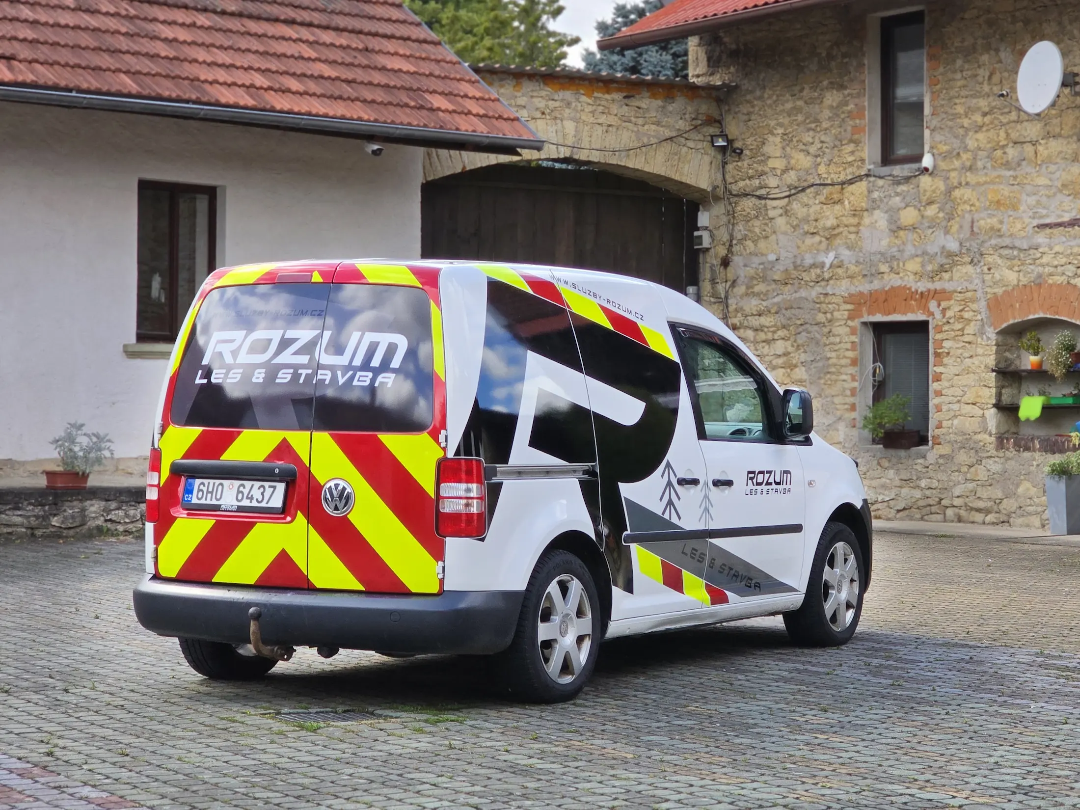 Polepy vozidel a wrapping - realizace 38