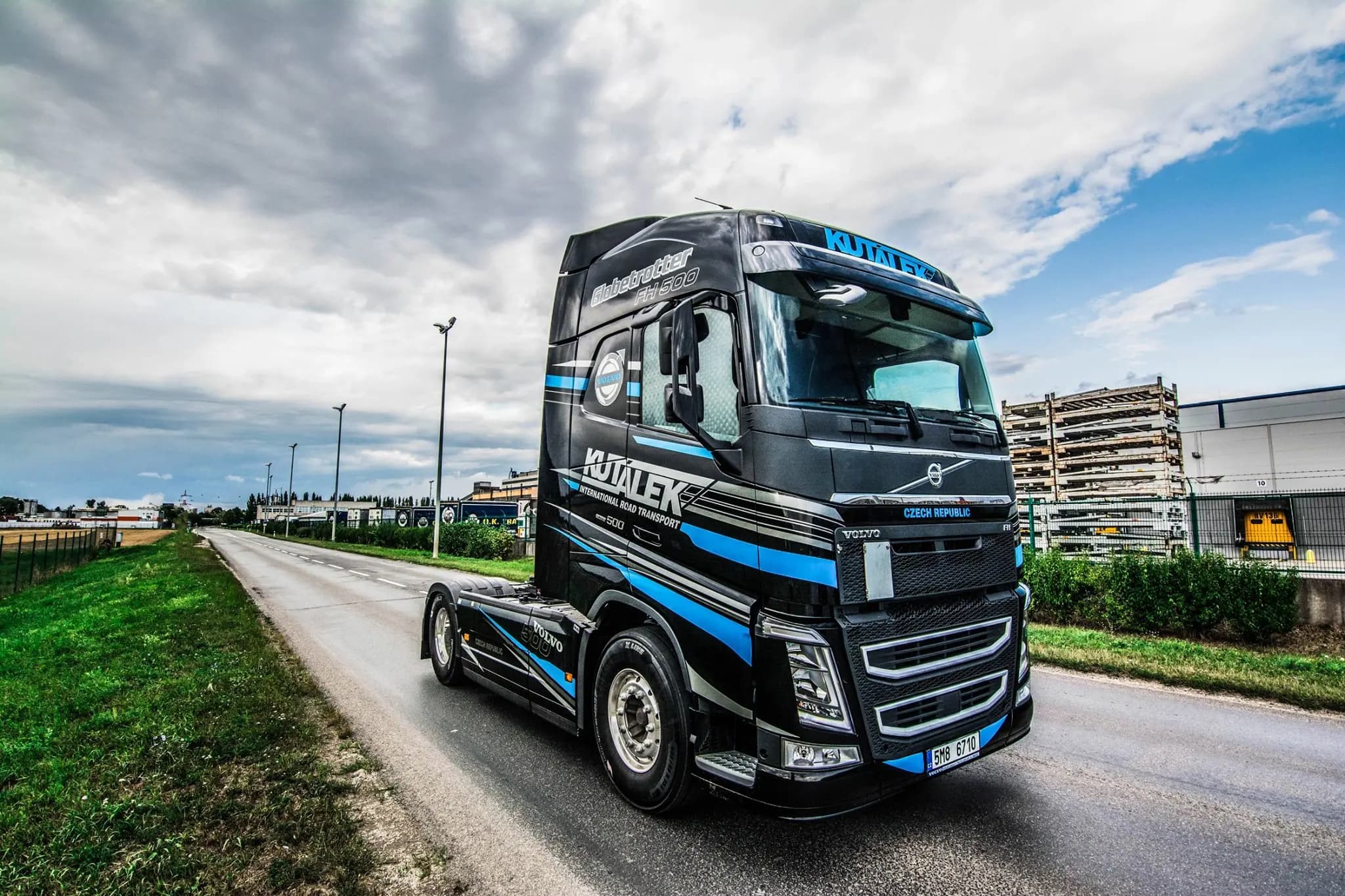 Polepy vozidel a wrapping - realizace 42